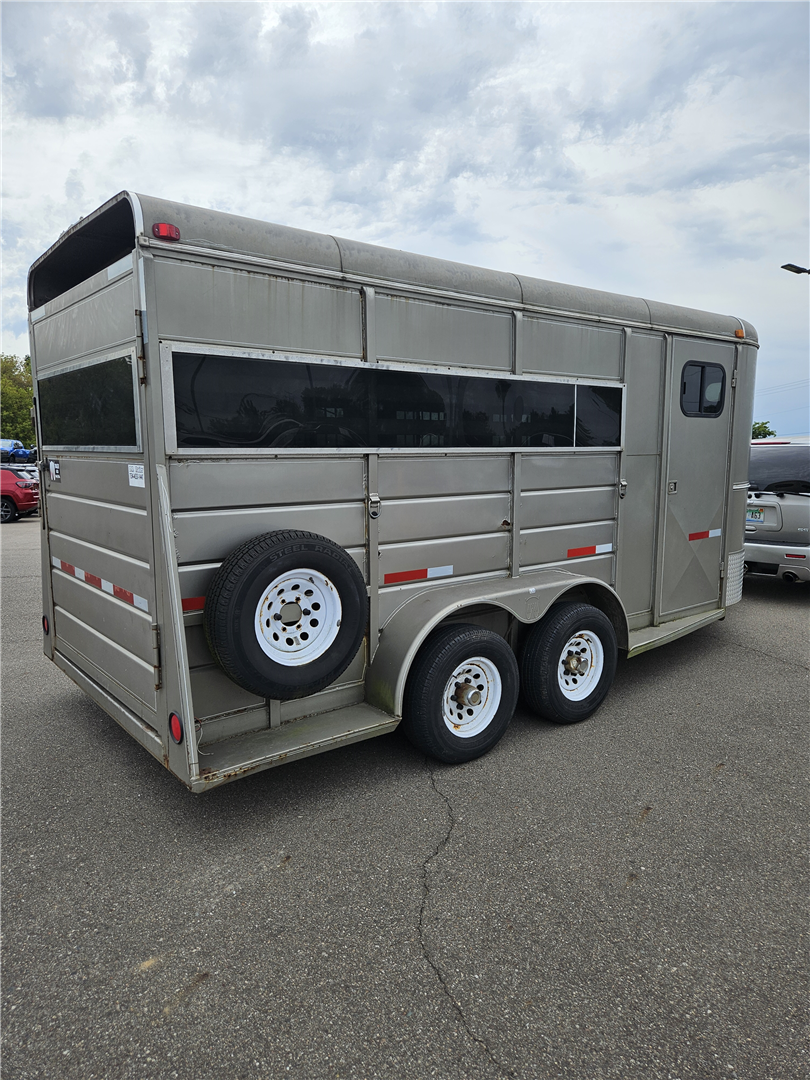 2004 W-W