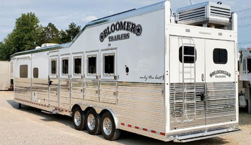 Bloomer Horse Trailers