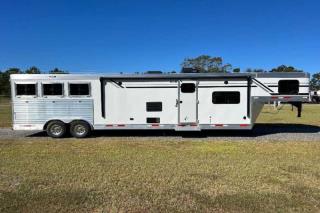 New Horse Trailer