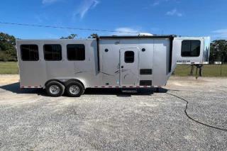 Used Horse Trailer