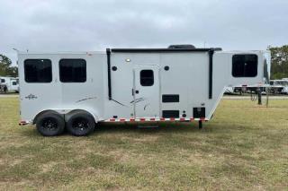 New Horse Trailer