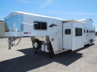 New Horse Trailer