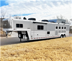 Used Horse Trailer 2013 Platinum Coach