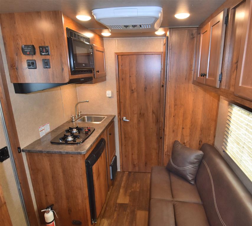 New 2023 Lakota Trailers Horse Trailer Goodrich Trailer Sales Elk Mound WI