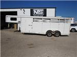 Used Horse Trailer 2002 CM Trailers
