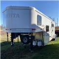 Used Horse Trailer 2019 Lakota Trailers