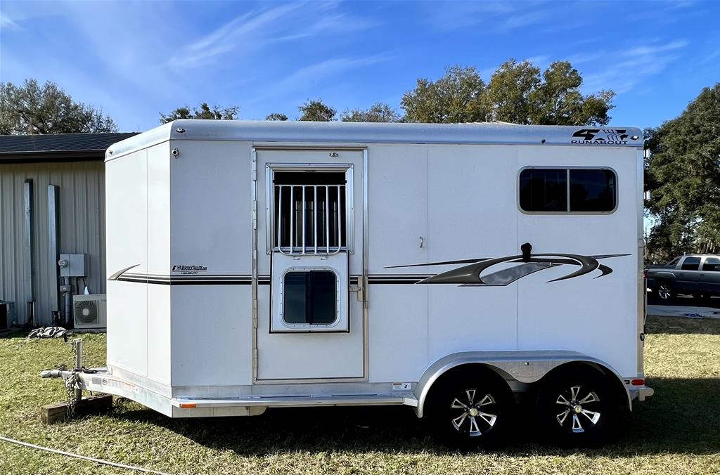 Used 2021 4 Star Trailer Horse Trailer horse trailer classified ad Ocala FL