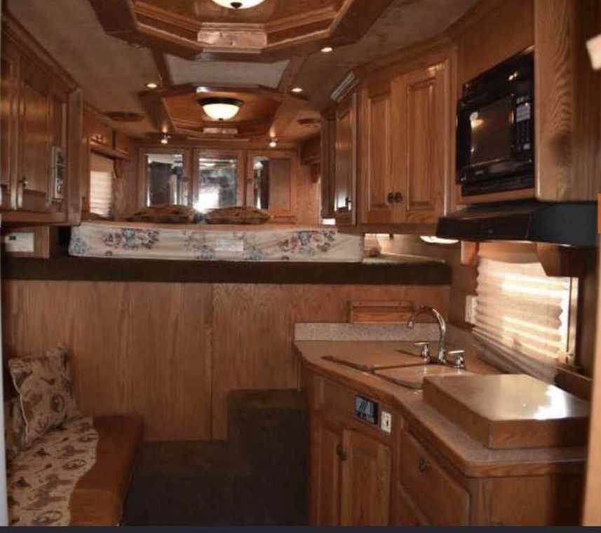 Used 2005 Sooner Trailers Horse Trailer horse trailer classified ad Hastings MI