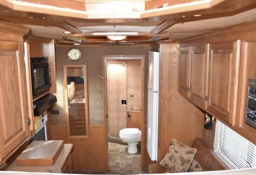 Used 2005 Sooner Trailers Horse Trailer horse trailer classified ad Hastings MI