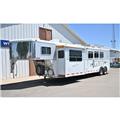 Used Horse Trailer 2006 other