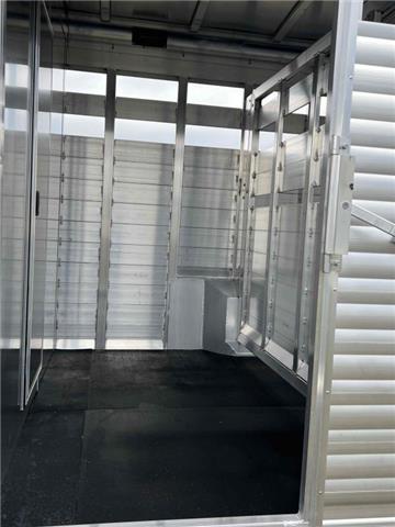 310340 - Image 19