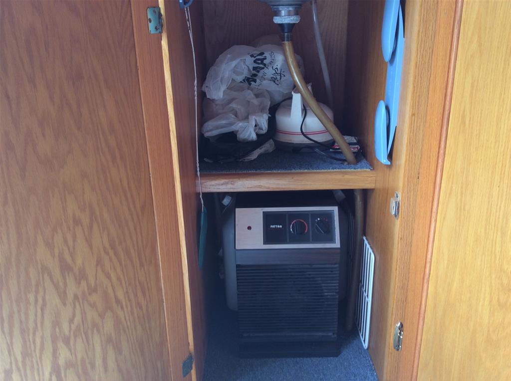 Used 1990 Sundowner Trailers Horse Trailer horse trailer classified ad