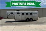 Used Horse Trailer 1996 other