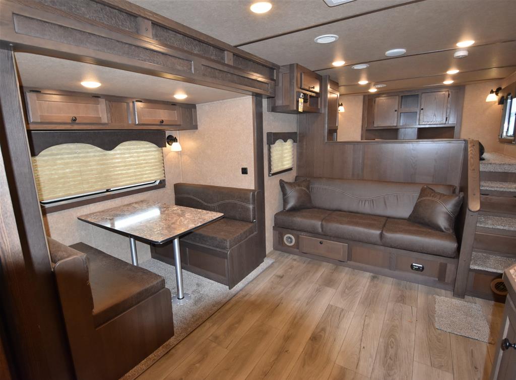 New 2024 Lakota Trailers Horse Trailer Elk Mound WI (315395)