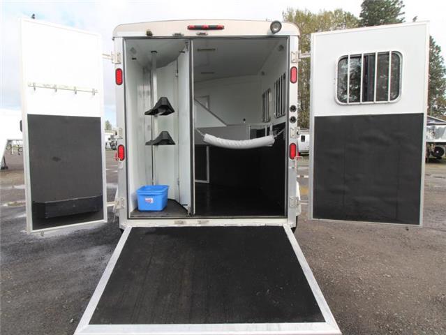 Bison Ramp Used 2010 Bison Trailer Horse Trailer Double J Trailers, Inc Woodland WA