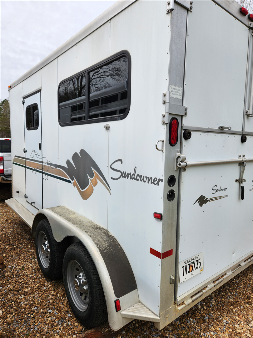 Used 1999 Sundowner Trailers Horse Trailer Rockmart GA (321099)