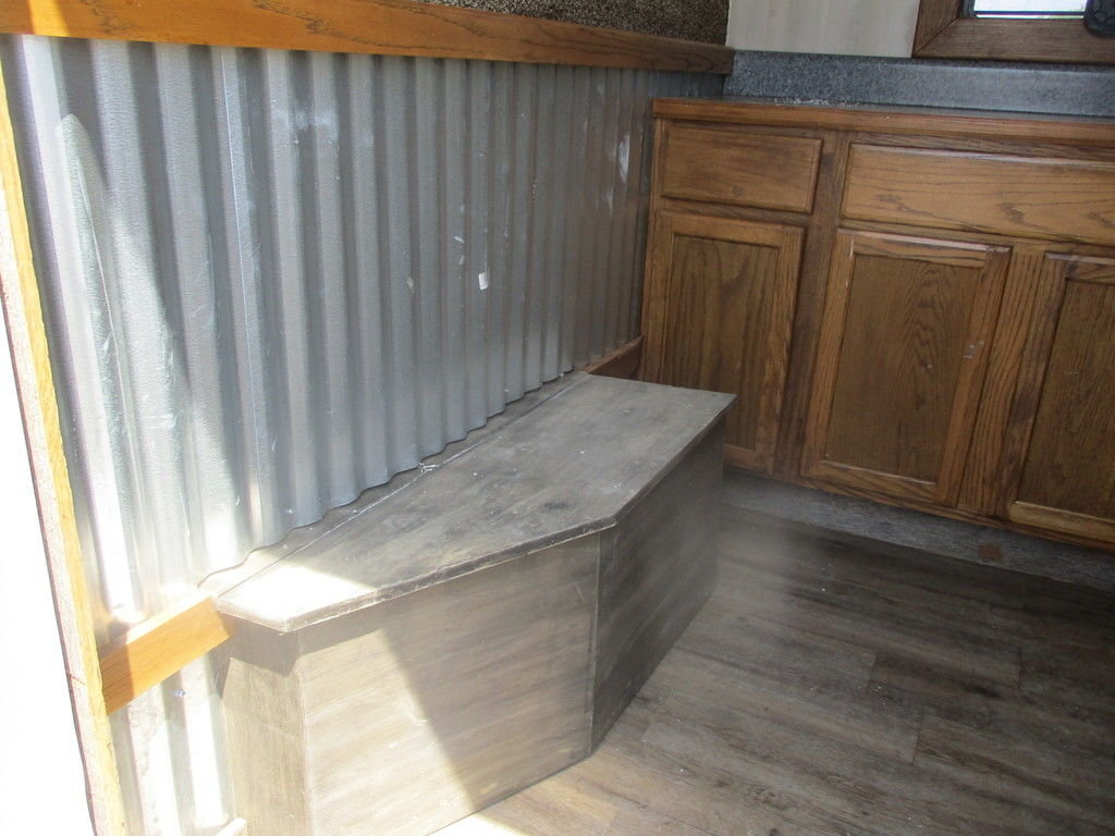 Used 2000 Exiss Trailers Horse Trailer Seymour IN (323089)