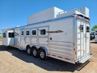 New Horse Trailer