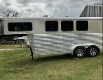 sundowner horse trailer