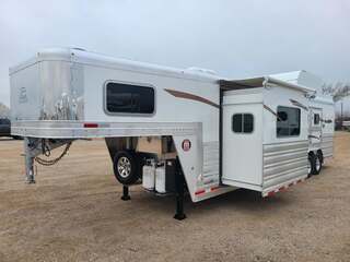 New Horse Trailer