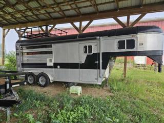 Used Horse Trailer