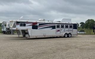 Used Horse Trailer