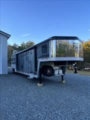 Used Horse Trailer