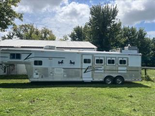 Used Horse Trailer