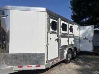 Used Horse Trailer