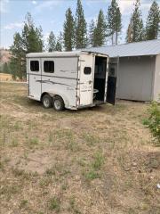 Used Horse Trailer