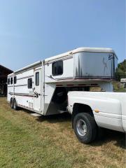 Used Horse Trailer