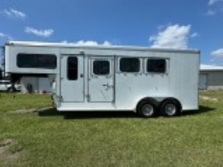 Used Horse Trailer