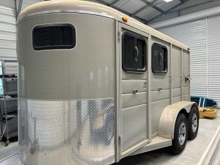 Used Horse Trailer