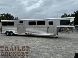 New Horse Trailer