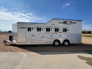 Used Horse Trailer