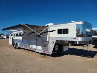 New Horse Trailer