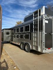 Used Horse Trailer