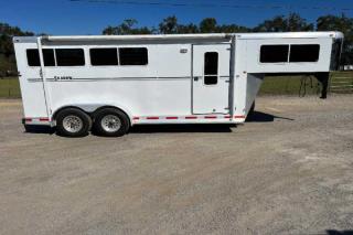 Used Horse Trailer