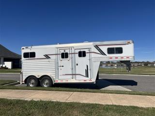 Used Horse Trailer