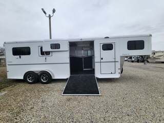 New Horse Trailer