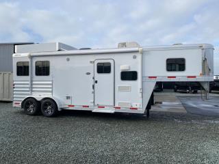 Used Horse Trailer