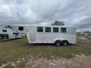 New Horse Trailer