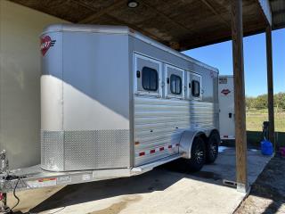 Used Horse Trailer