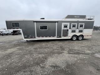 Used Horse Trailer