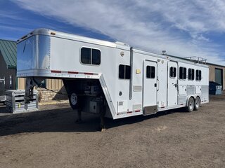 Used Horse Trailer