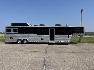 Used Horse Trailer