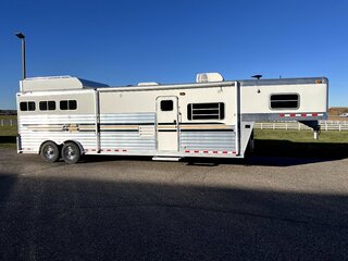 Used Horse Trailer