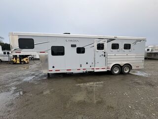 Used Horse Trailer