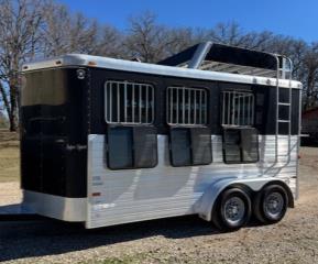 Used Horse Trailer