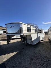 Used Horse Trailer